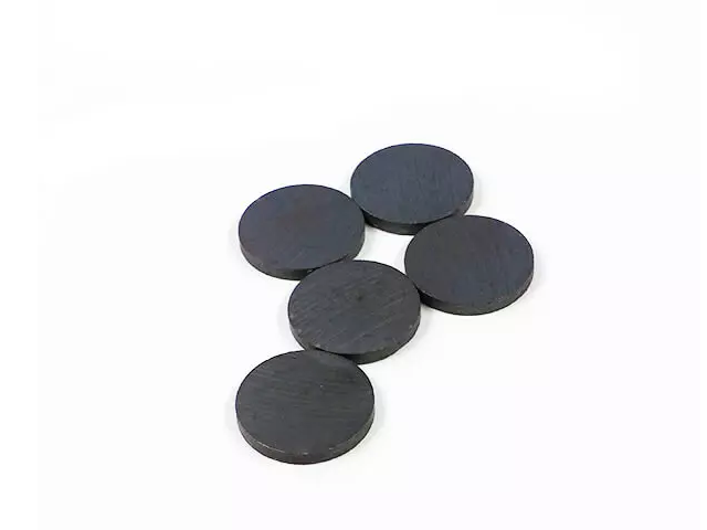 Magnet 25mm - 5ks