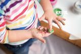Dětské prstové barvy KREUL Mucki XL 6x150ml - metalické