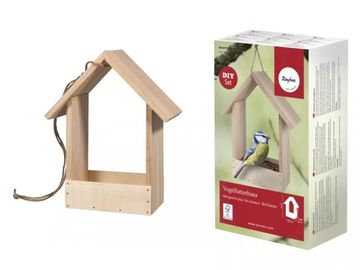 DIY kreativní dřevěná ptačí budka - krmítko