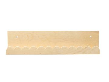 Dřevěná závěsná polička 42cm - vlnky